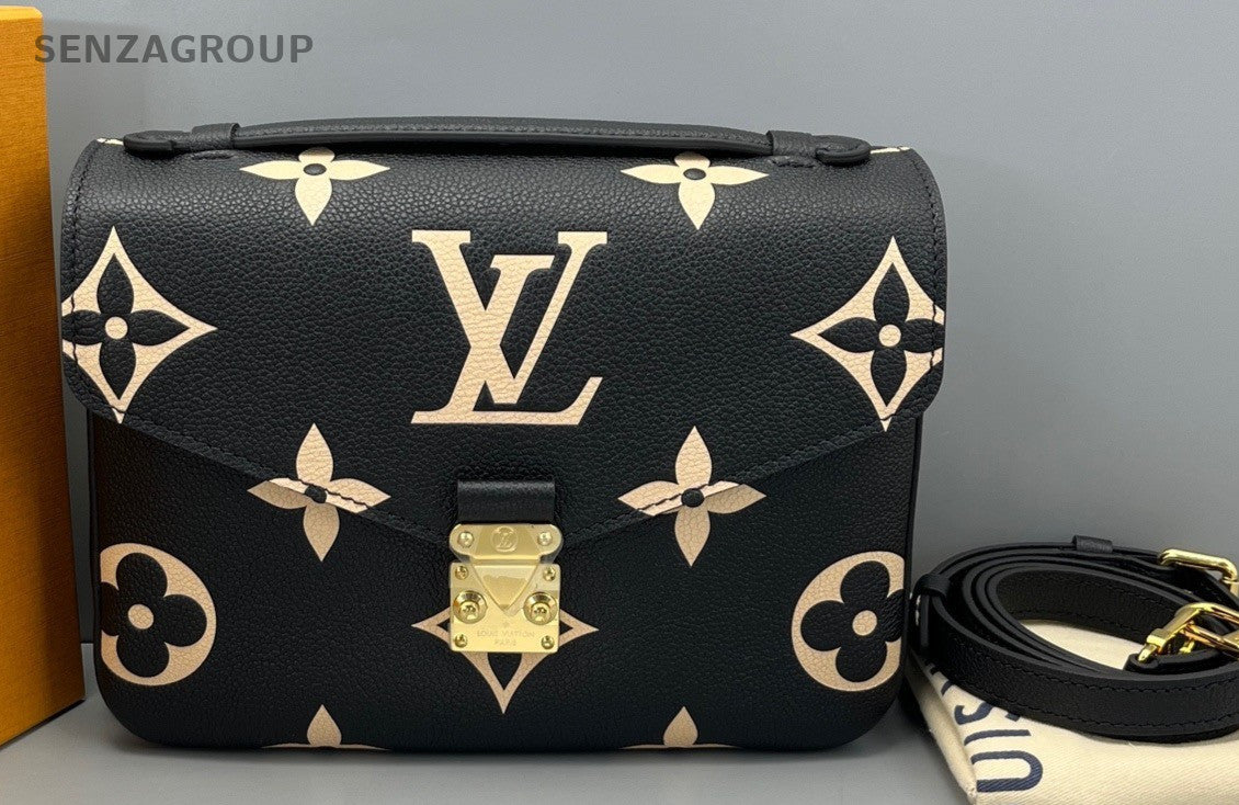Louis Vuitton Pochette Métis Monogram Shoulder bag Black White Leather Women