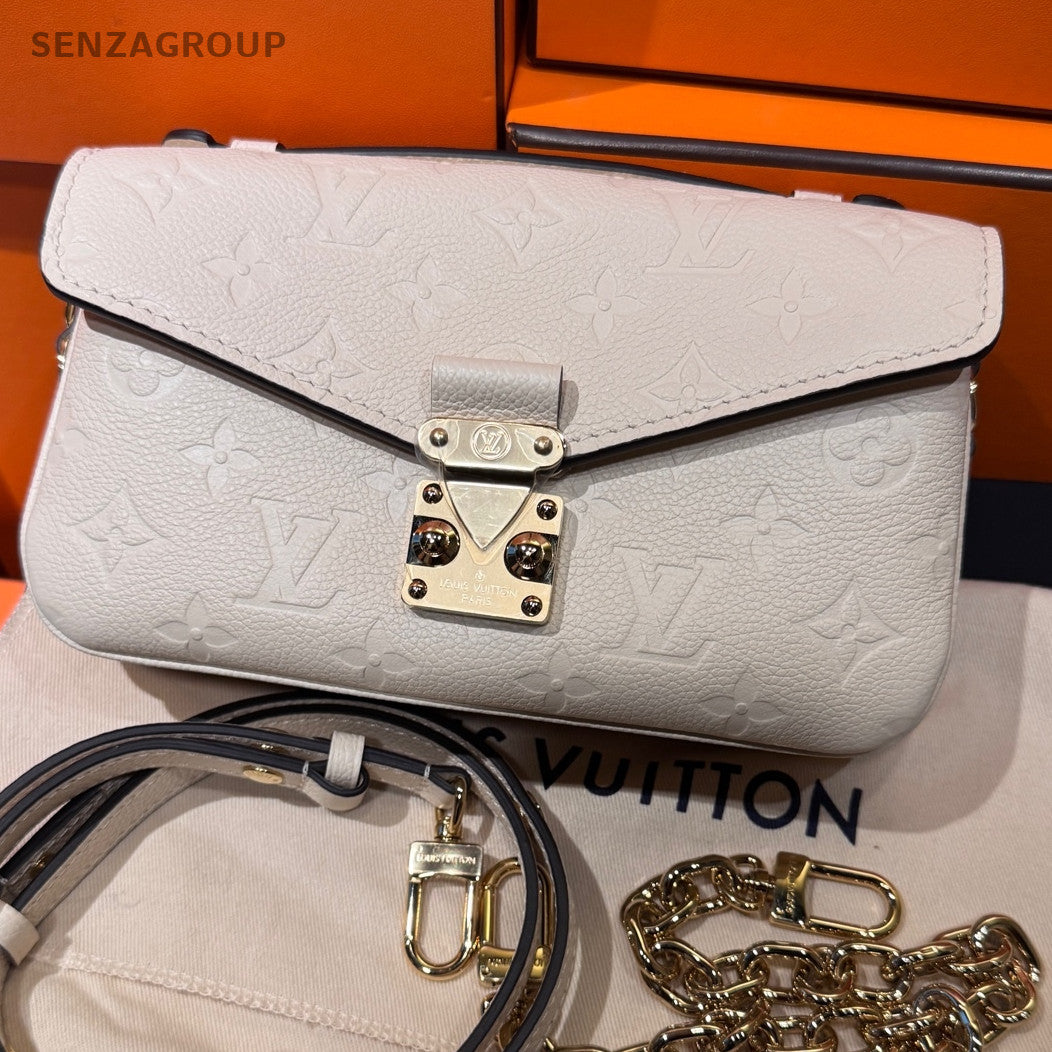 Louis Vuitton Mini White Gold Chain Shoulder Crossbody Bag Women Fashion Classic