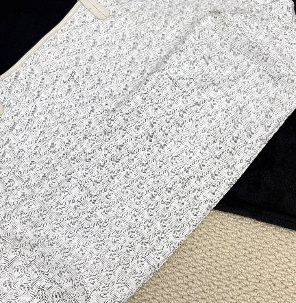Goyard Monogram GM Canvas Tote Shoulder Bag With Pouch Women White.
