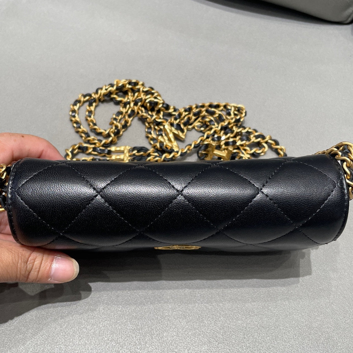 Chanel Quilted Black Gold Double Chain Shoulder Crossbody Bag Classic