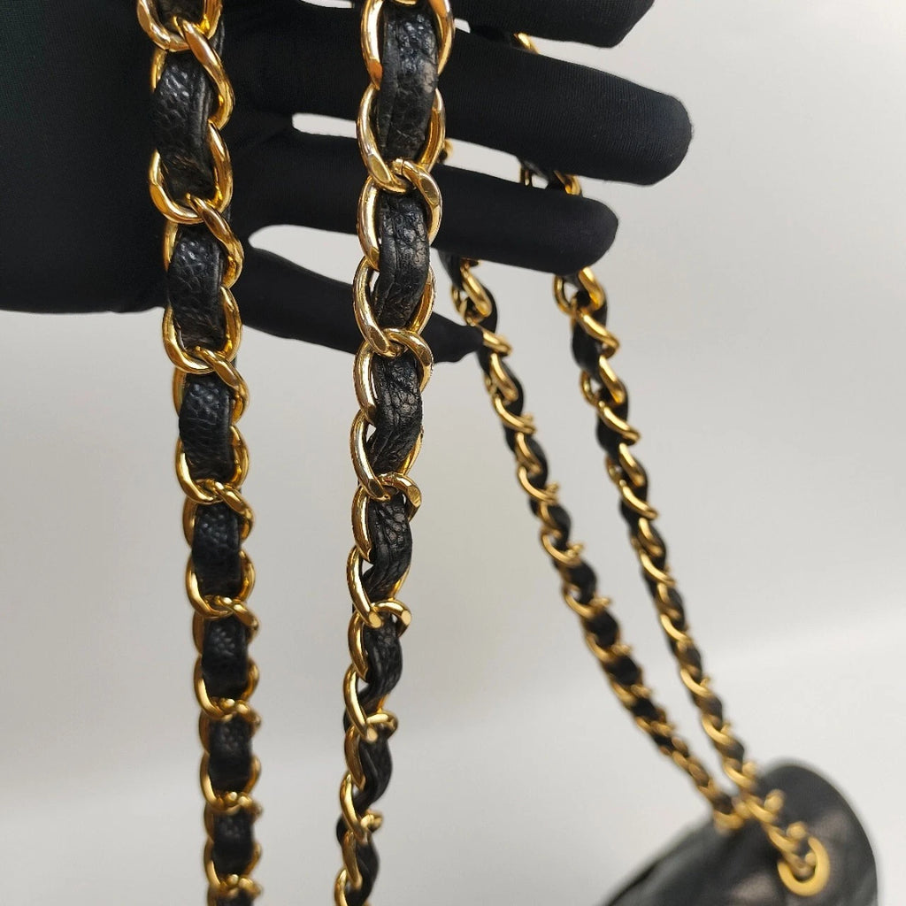 SJ0001 KY02382 Chanel CF Classic Flap Jumbo Caviar Leather Gold Hardware