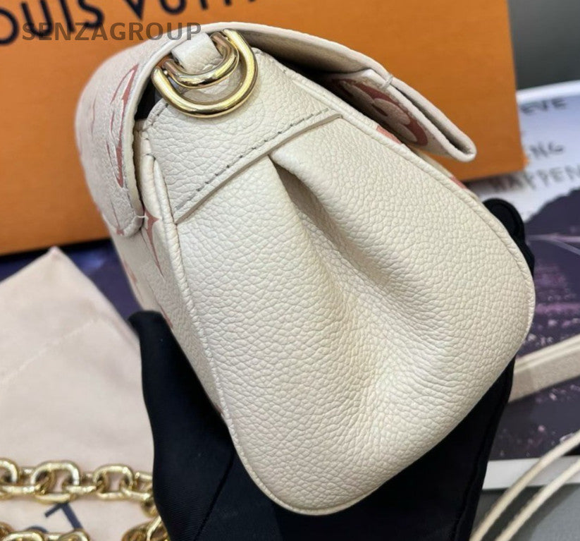 Louis Vuitton Favorite Monogram Chain Shoulder Bag White Gold Women Classic