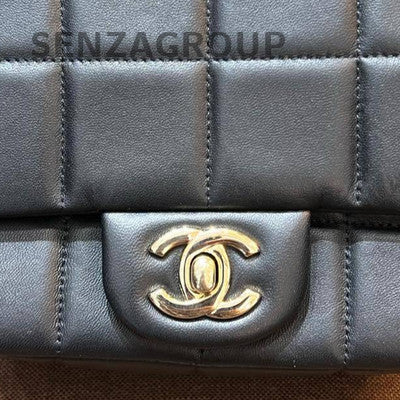 Chanel Classic Quilted Chain Shoulder Crossbody Bag Black Gold