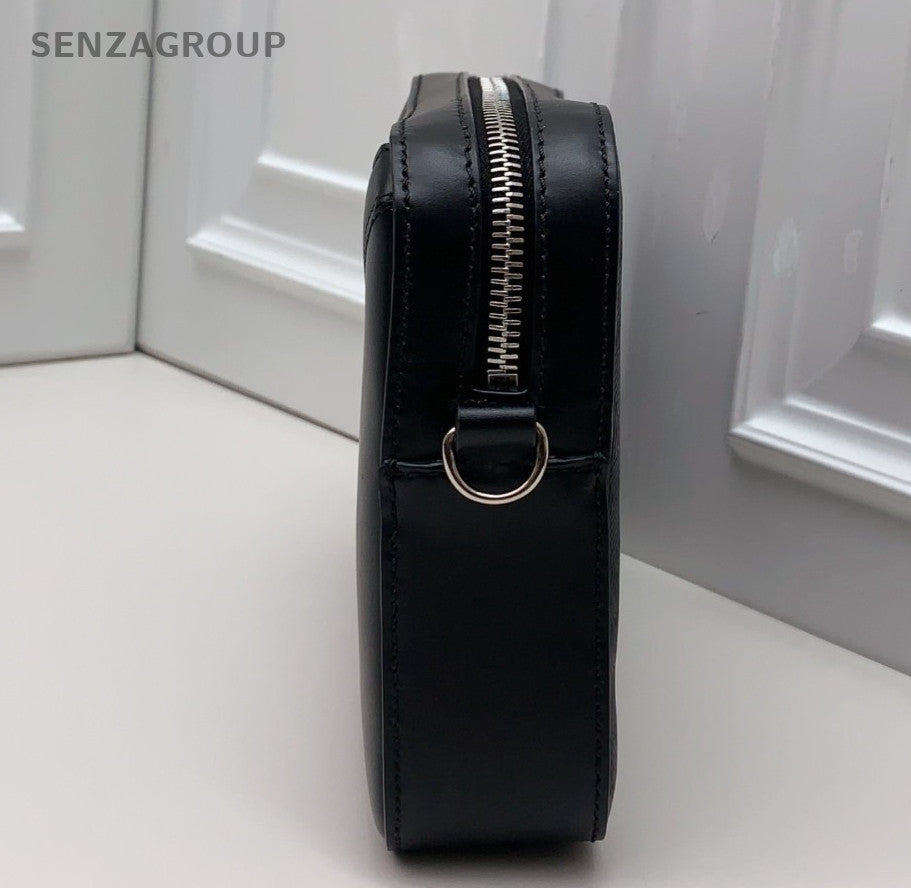 Fendi Diagonal Camera Shoulder Bag Crossbody Black Silver Unisex Adults Classic