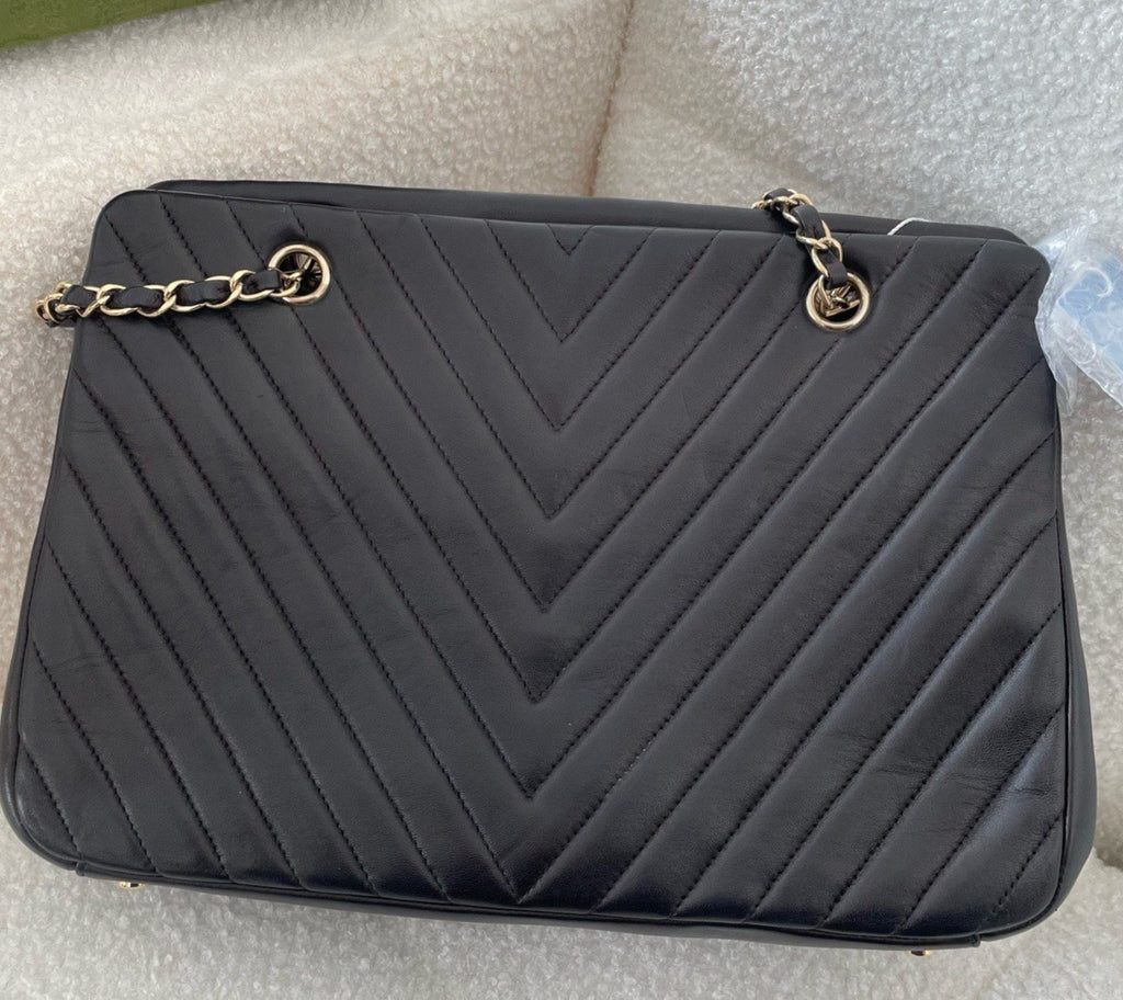 Chanel Lambskin Tote Chain Shoulder Bag Black Gold Used Women Classic Fashion