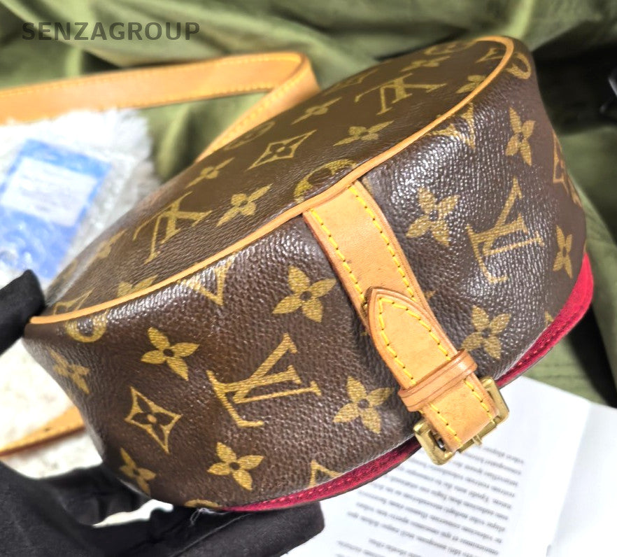 Louis Vuitton Saddle bag Monogram Vintage Crossbody bag