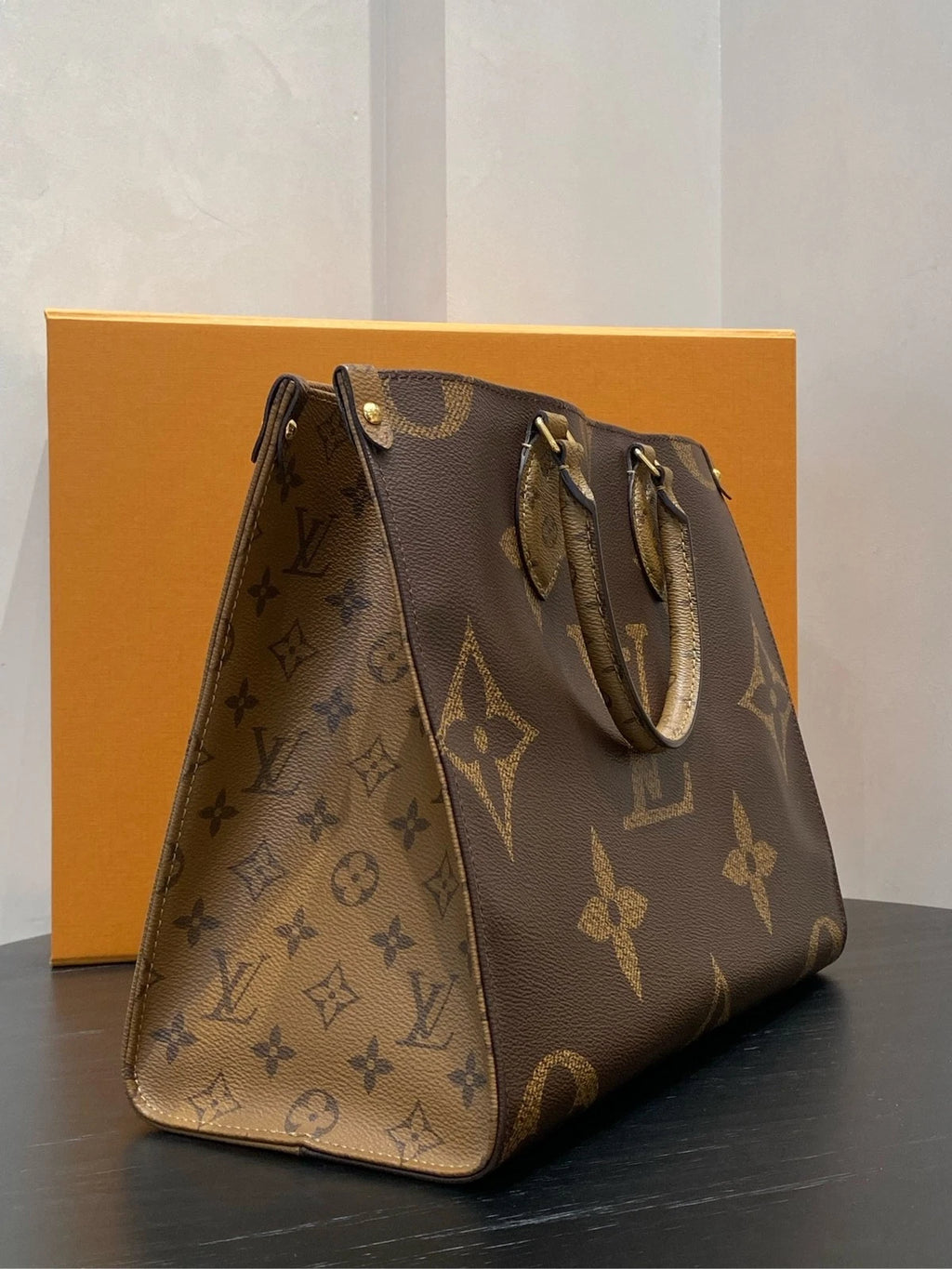 Louis Vuitton OntheGo Medium Canvas Tote Handbag For Women