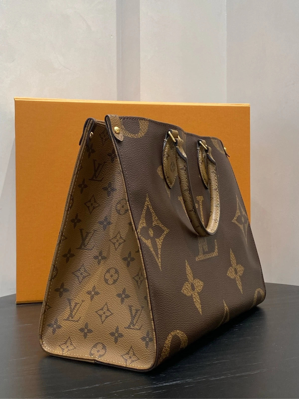 Louis Vuitton OntheGo Medium Canvas Tote Handbag For Women