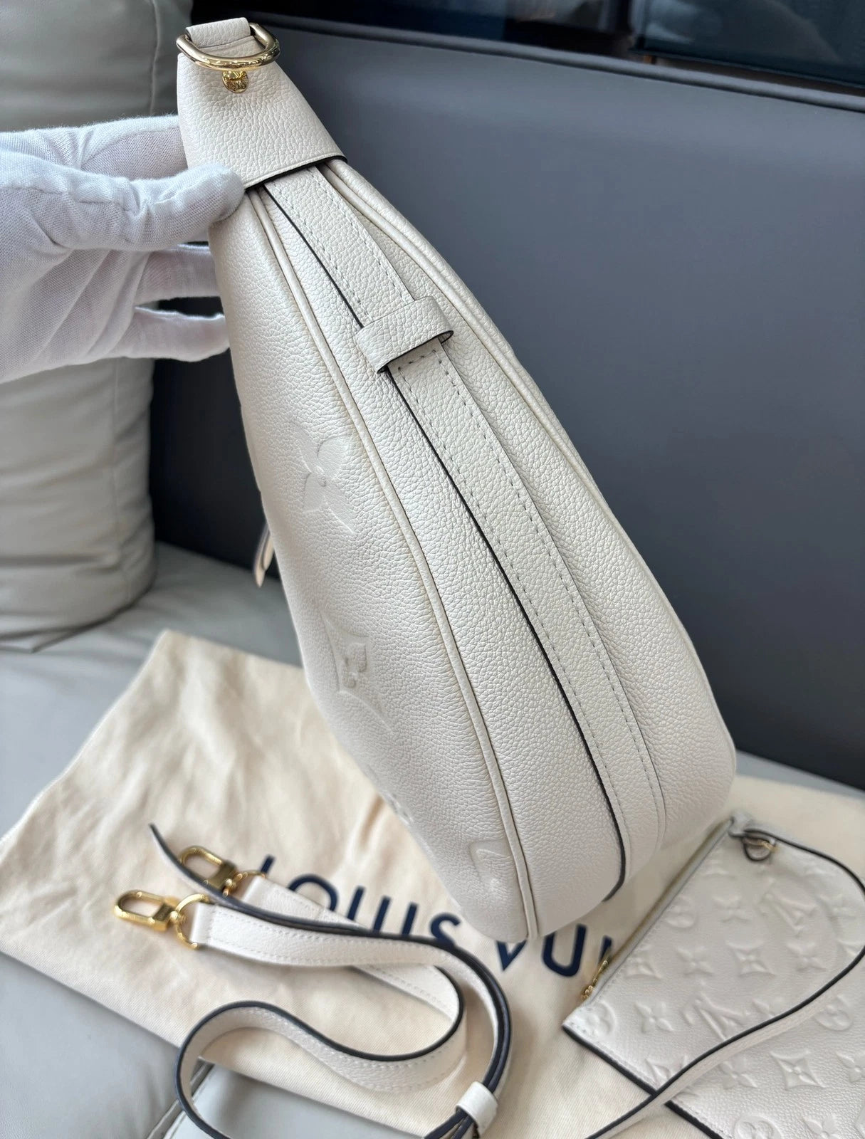 Authentic Louis Vuitton Loop Hobo White Monogram Empreinte Shoulder Bag GHW