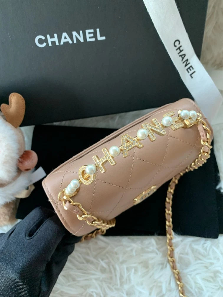 Chanel Kelly Pearl Handle Lambskin Shoulder Handbag For Women