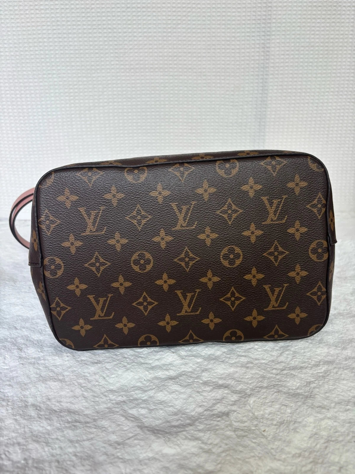 Louis Vuitton Women's Canvas Bucket Bag