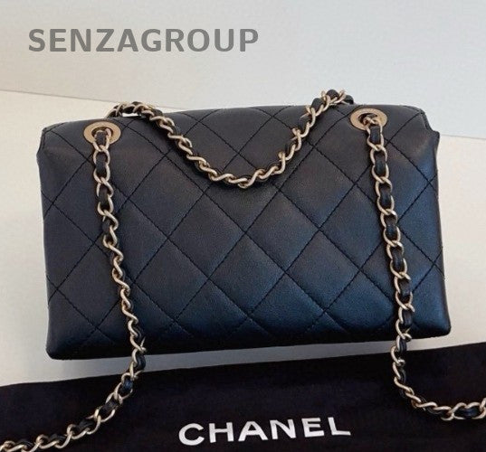 Chanel Diamond PM Chain Shoulder Bag Crossbody Black Gold Women Classic