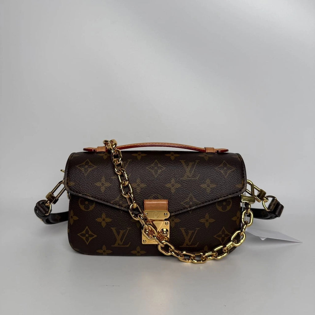 SJ0001 Louis Vuitton Metis east west monogram Z