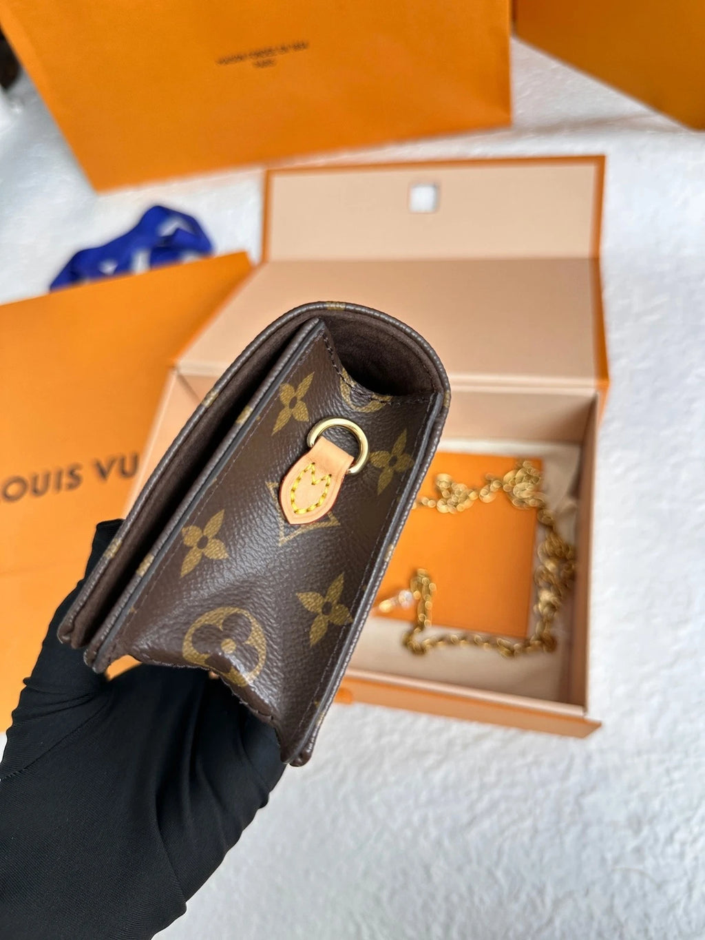Louis Vuitton Lily WOC Leather Crossbody Bag For Women