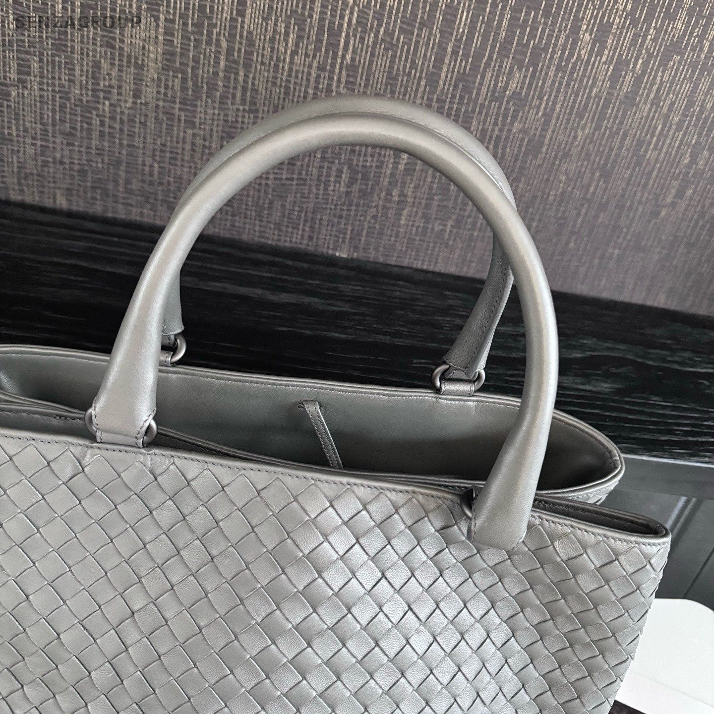 Bottega Veneta Cabat Top Handle Bag Gray Used Women Classic