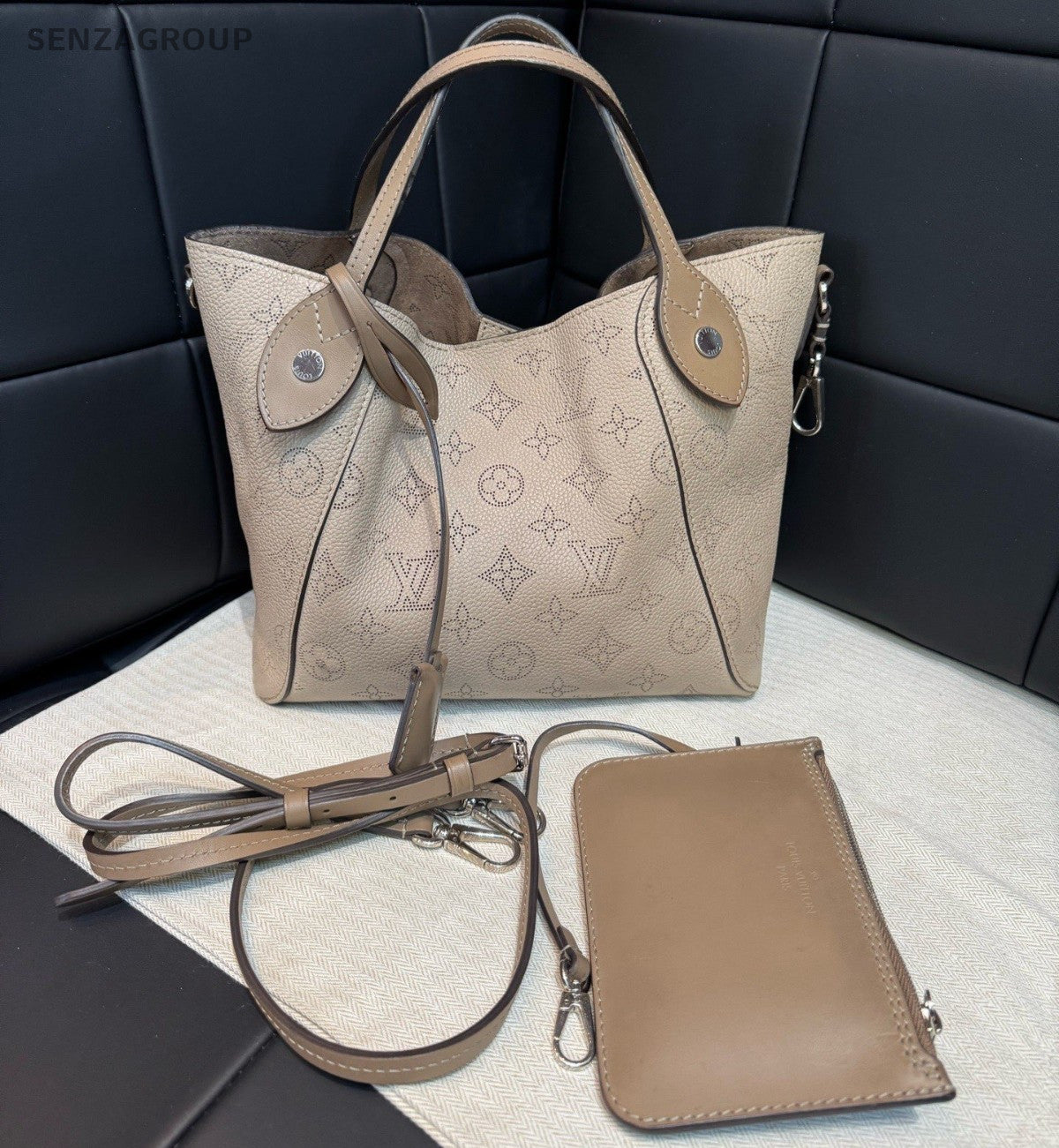 Louis Vuitton Hina Monogram Top Handle Bag Crossbody Gray Silver Women Classic