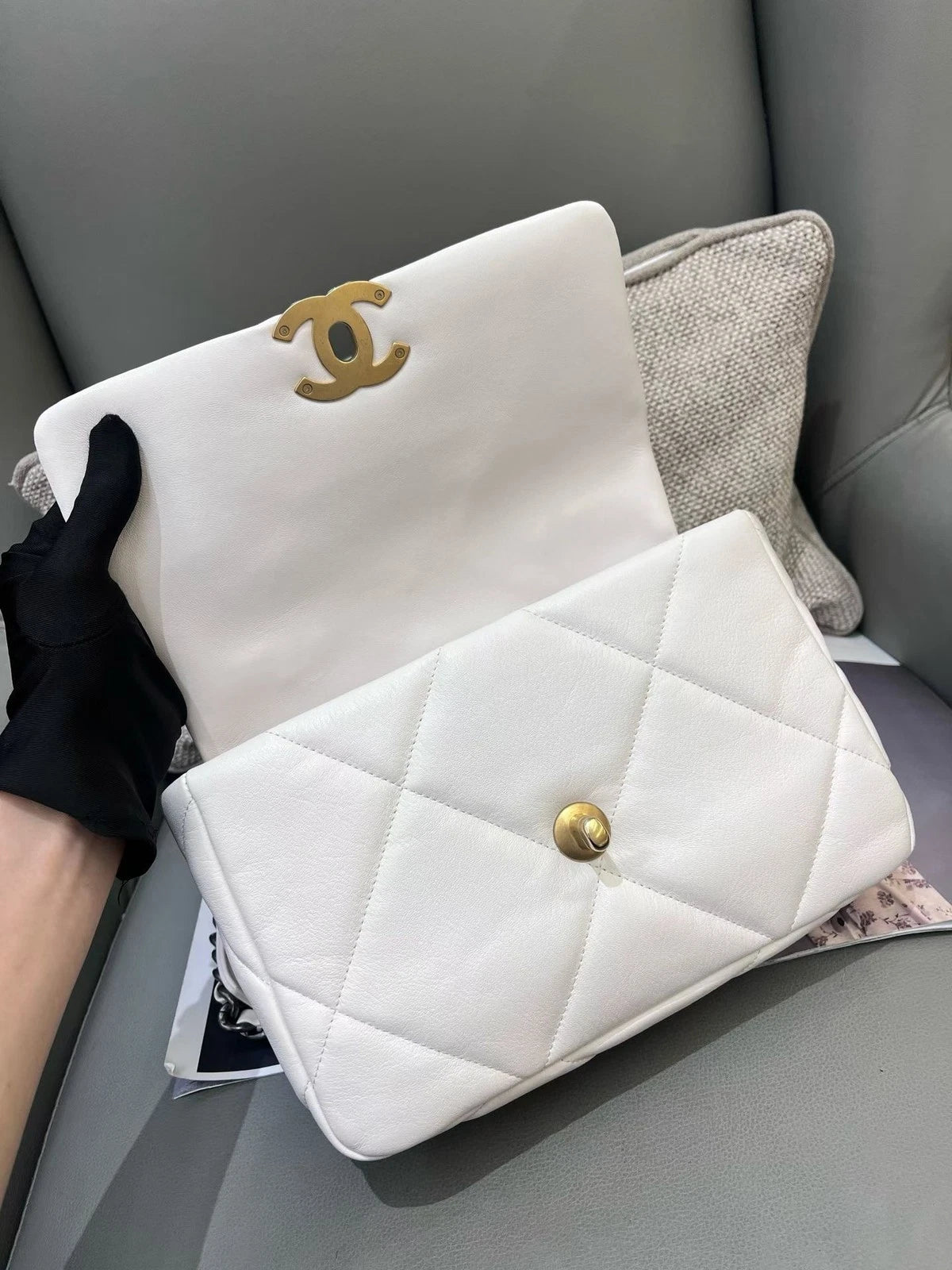 Chanel 19Bag PM Chain Top Handle Crossbody White Gold Women Classic