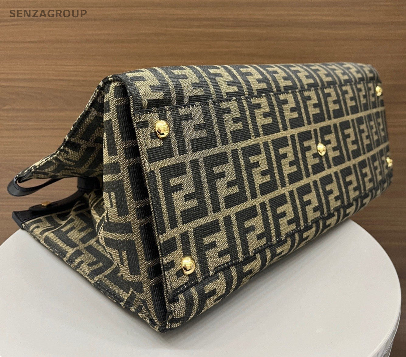 Fendi Peekaboo Tote Handbag Crossbody Brown Black Gold Women Classic