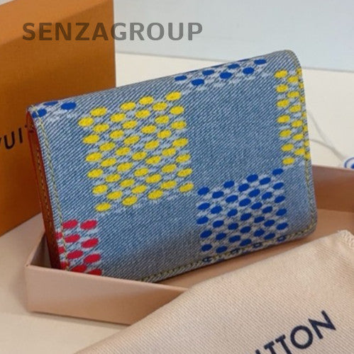 Louis Vuitton Damier Limited Edition Denim Card pack Graffiti Almost Brand NEW