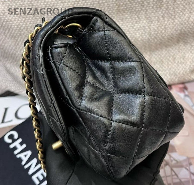 Chanel Diamond Chain Shoulder Bag Crossbody Black Gold Women Classic Fashion