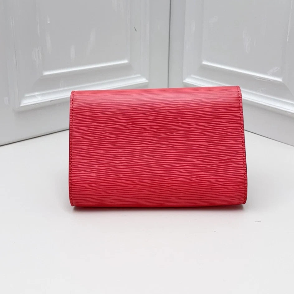 Louis Vuitton Woc Chain Epi Calfskin Shoulder Crossbody Bag Pink Women