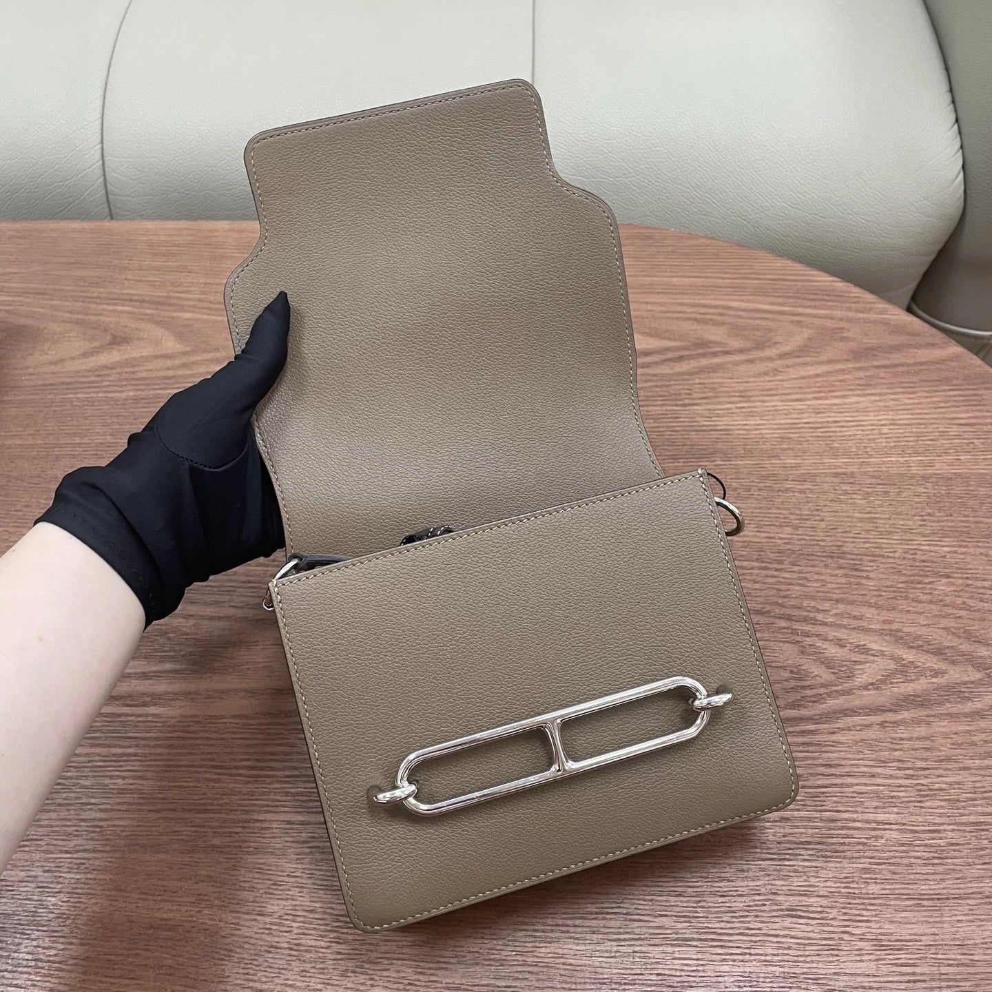 Hermes Roulis19 Evercolor Shoulder Bag Crossbody Gray Silver Women Classic