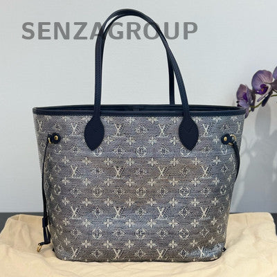 Louis Vuitton Neverfull MM Monogram Handbag - Grey Gold Classic Women's Tote