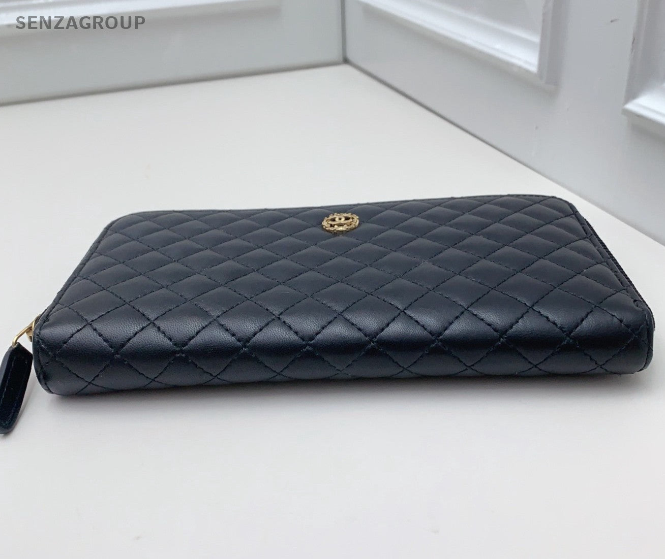 Chanel Diamond Clutch Black Pink Gold Used Women Classic Fashion