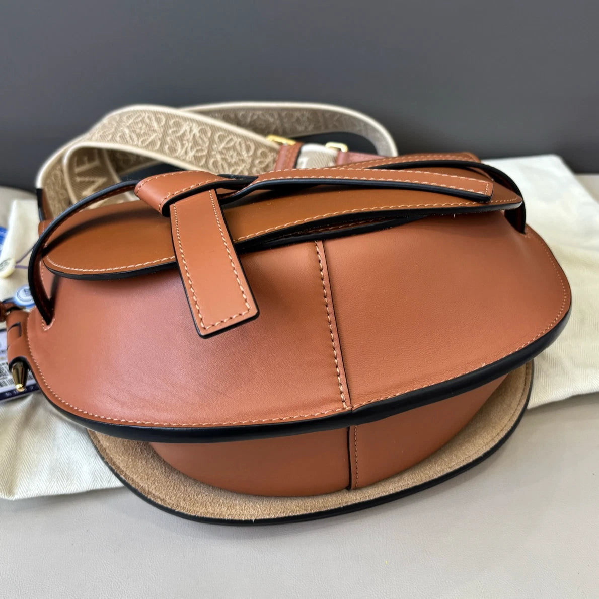 Excellent Loewe Gate PM Brown 2Way Shoulder Bag Crossbody Gold Hardware