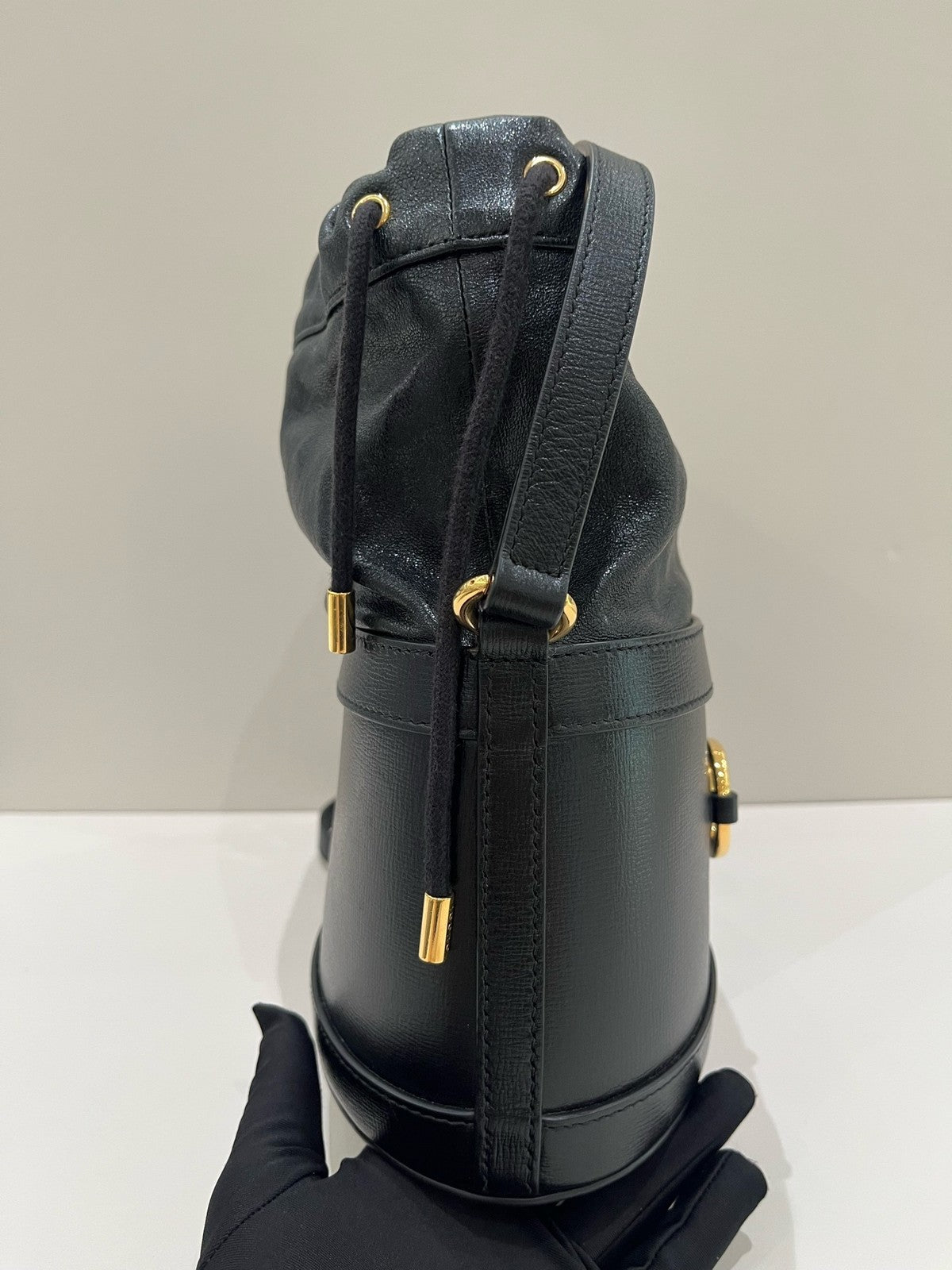 Gucci 1955 Drawstring Bucket Bag Black Gold Shoulder Crossbody Women