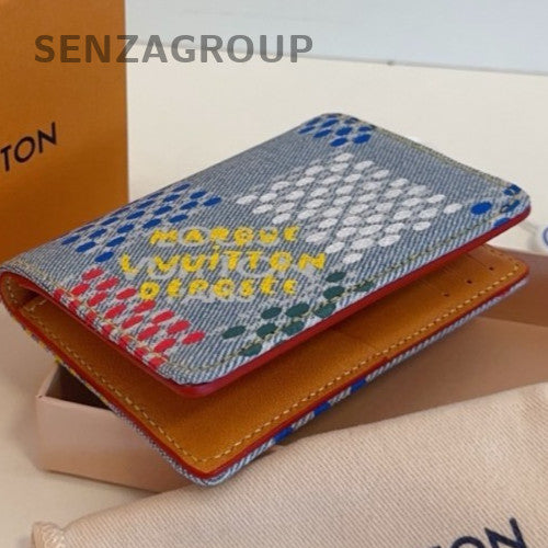Louis Vuitton Damier Limited Edition Denim Card pack Graffiti Almost Brand NEW