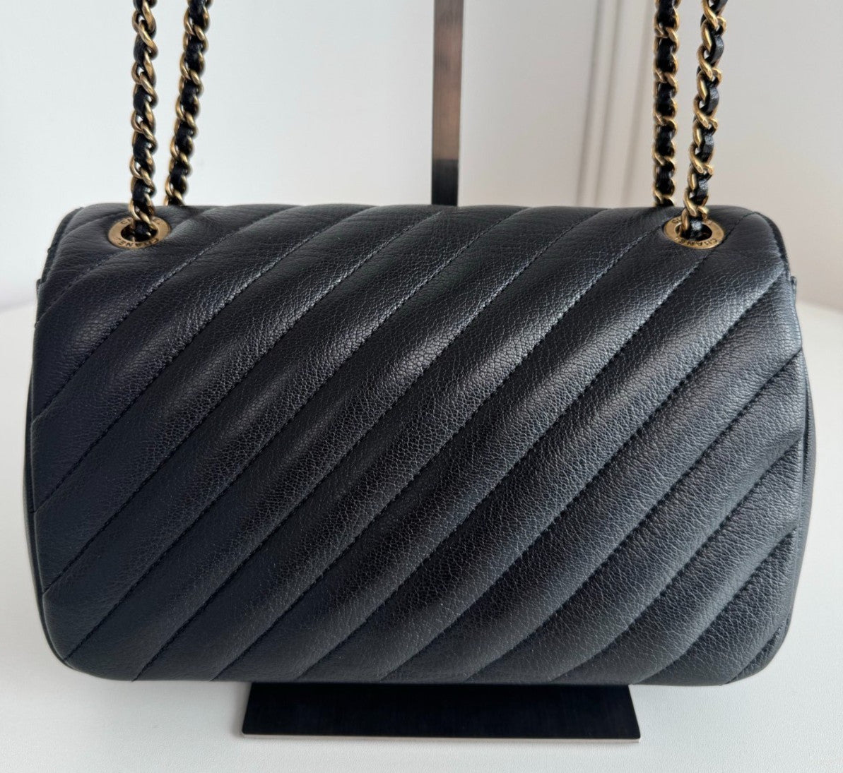Chanel Chain 2Way Shoulder Bag Crossbody Black Gold Women Classic Fashion