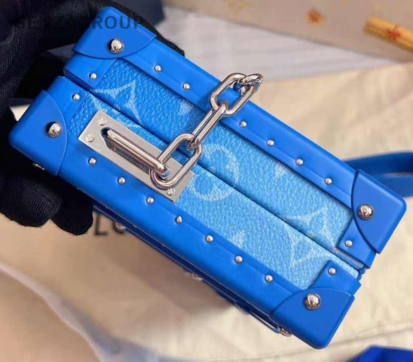 Louis Vuitton 20FW Trunk Wallet Shoulder Bag Crossbody Blue Silver Unisex Adults