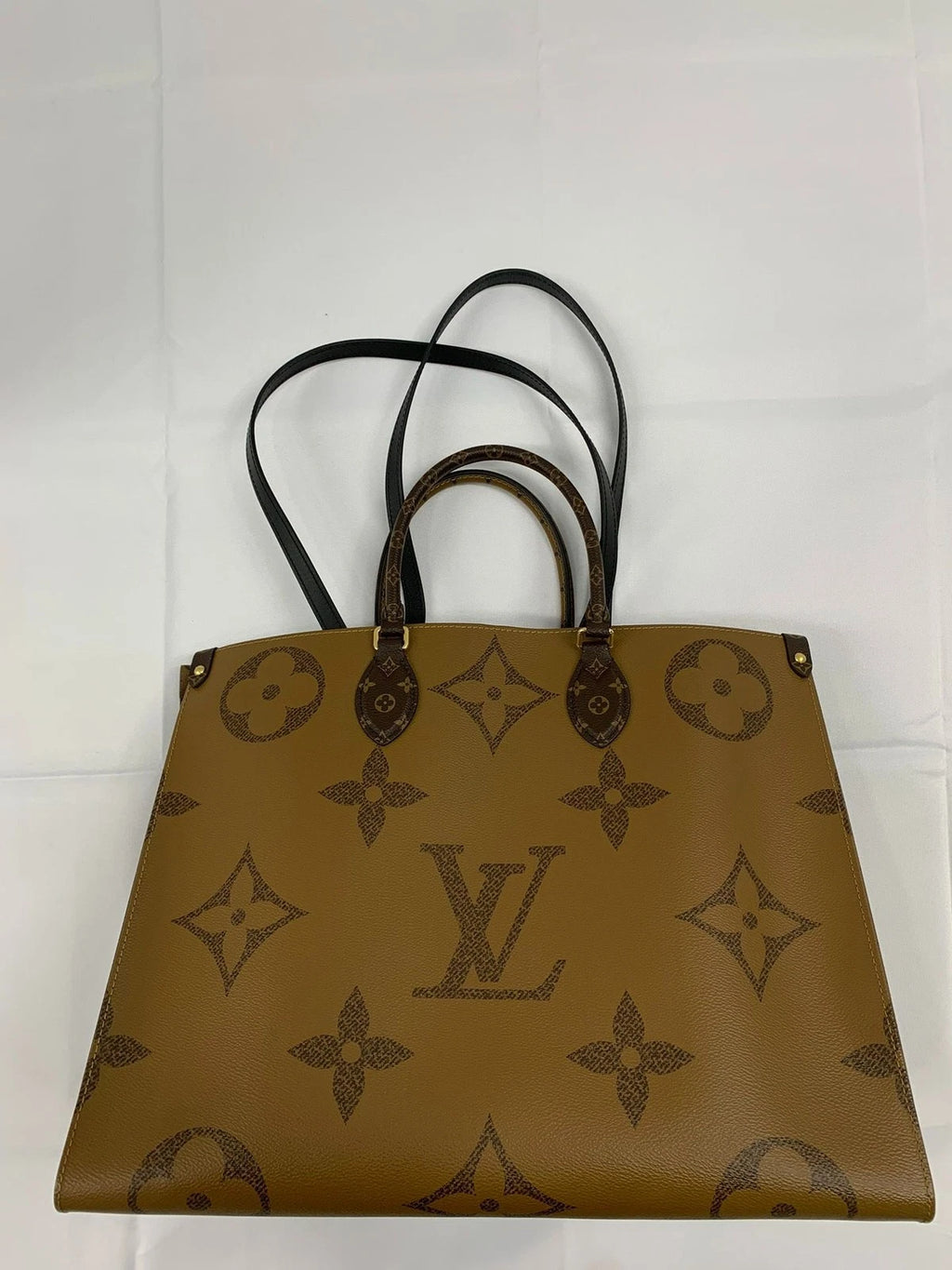 Louis Vuitton Large OnTheGo Canvas Tote Handbag For Women