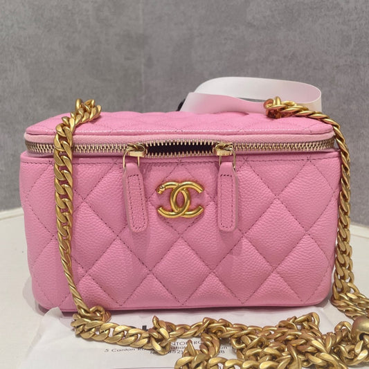 Chanel 23P Heart Chain Cosmetic Bag Box Shoulder Crossbody Pink Gold