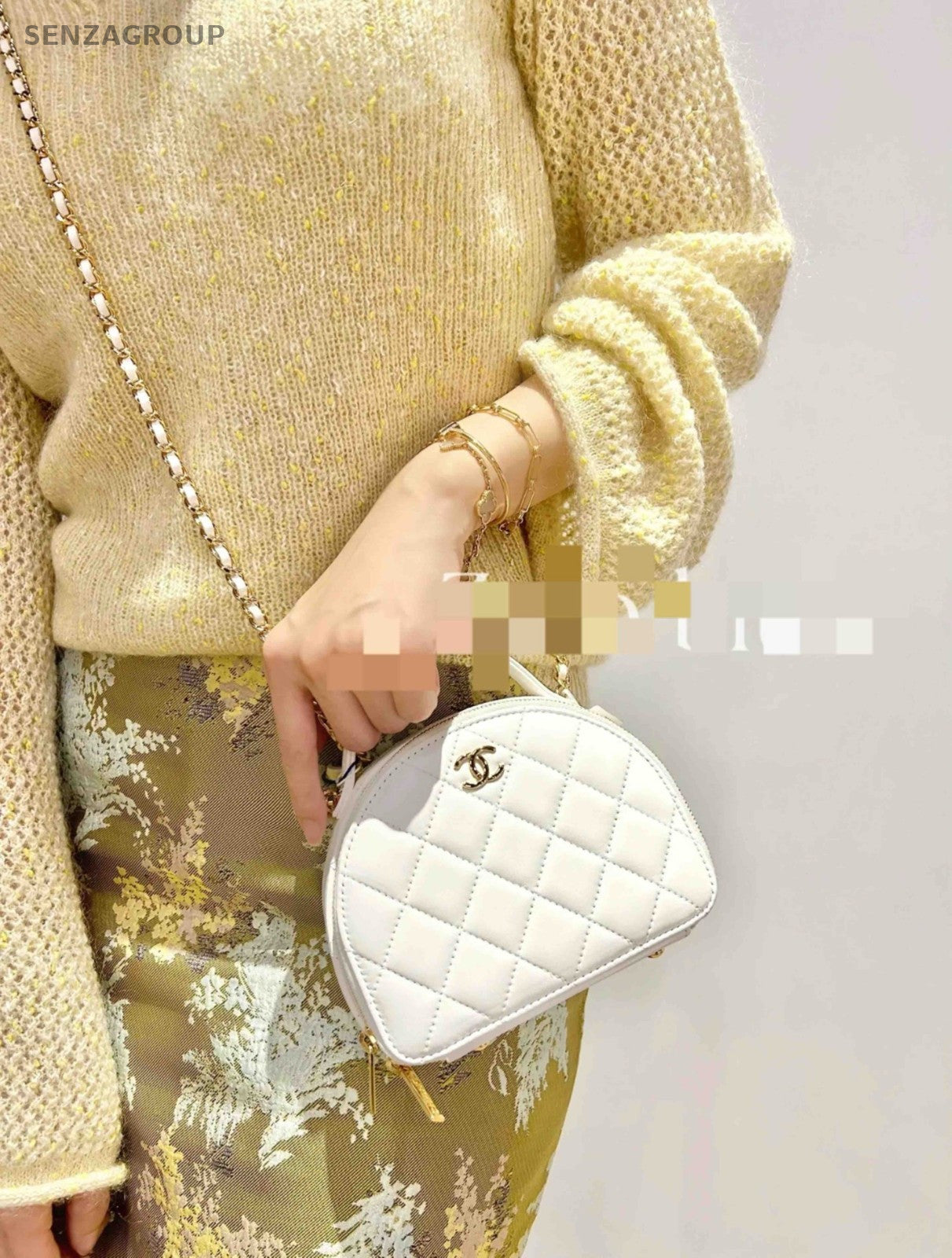 CHANEL Mini Diamond Pattern Bowling Chain Shoulder bag Crossbody White Gold