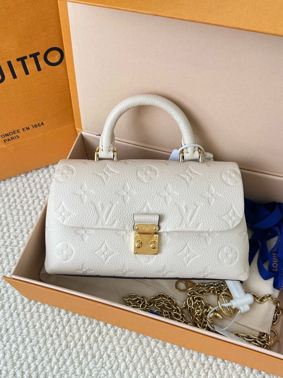 Louis Vuitton White Madeleine Nano Crossbody Bag For Women