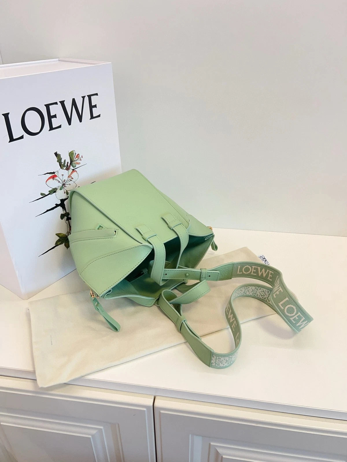 Loewe Hammock Green Shoulder Bag For Women