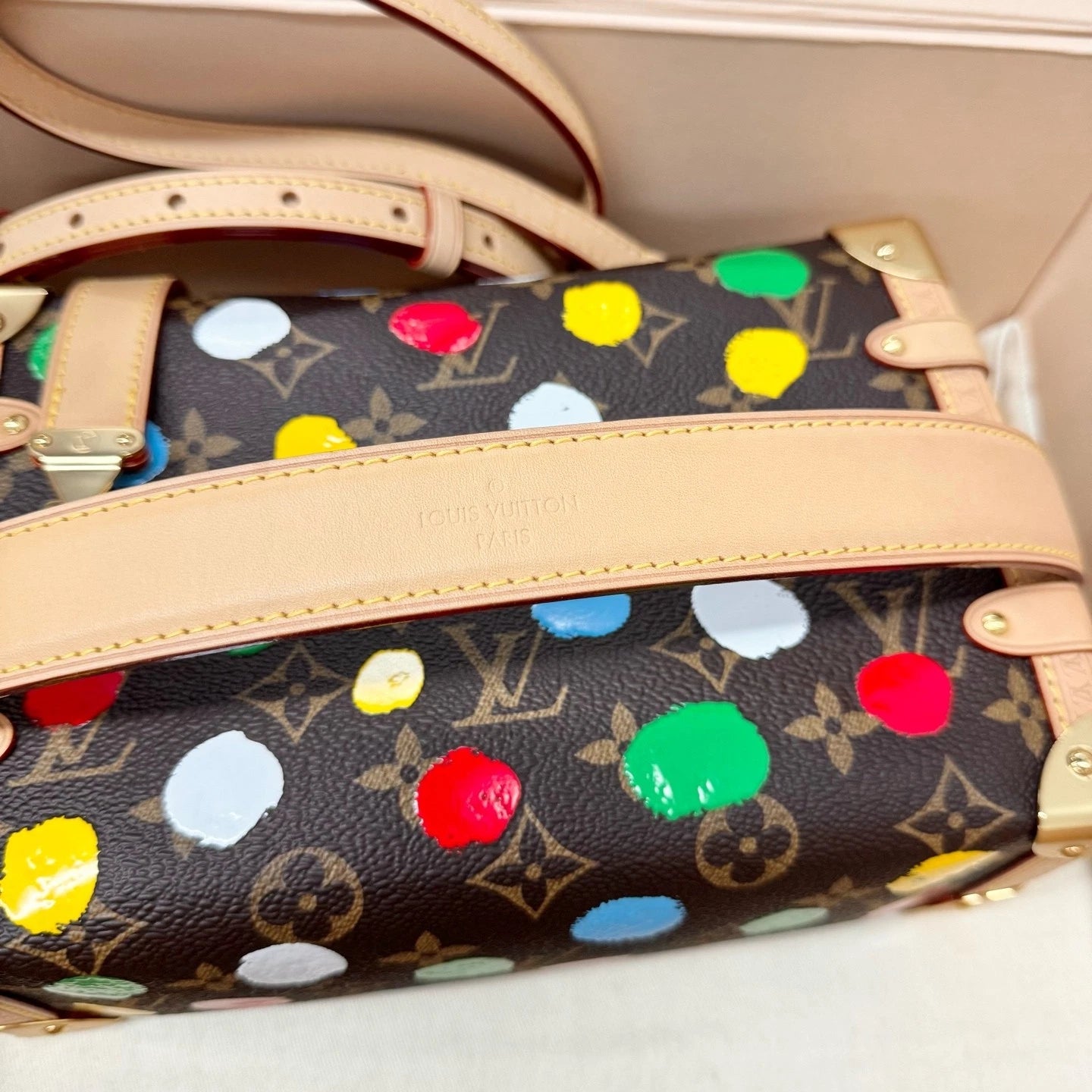 New Louis Vuitton Canvas Medium Tote Bag For Women