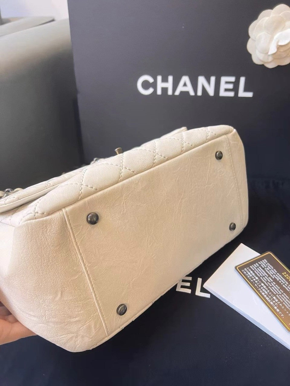 CHANEL Classic Flap Vintage Chain Calfskin Shoulder bag White Silver Women