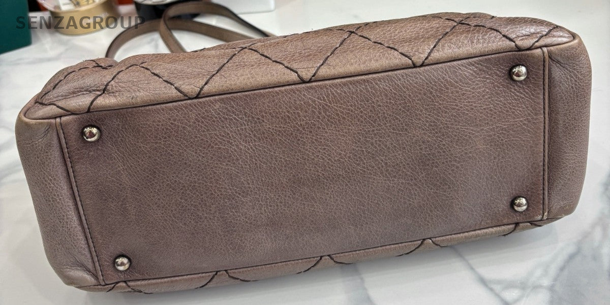 CHANEL Leather single-shoulder bag tote Brown