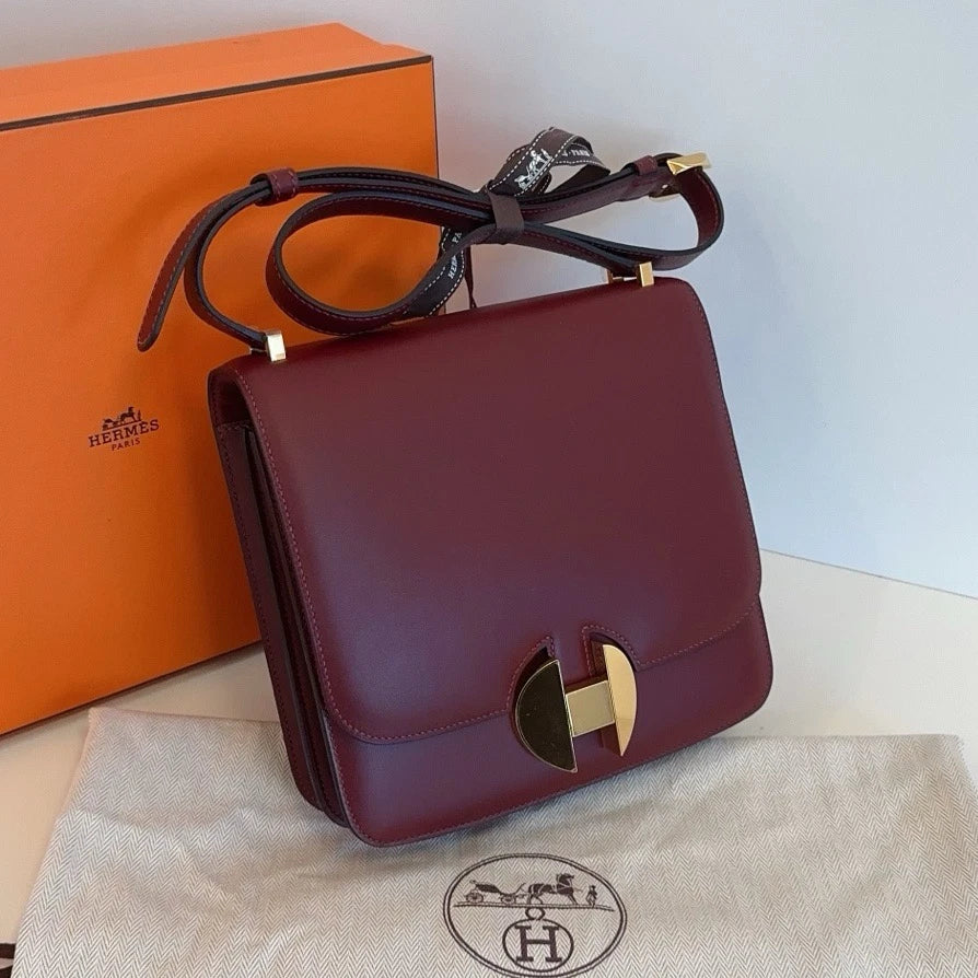 Excellent Condition Hermes 2002-20Bag PM Red Shoulder Bag Gold Hardware