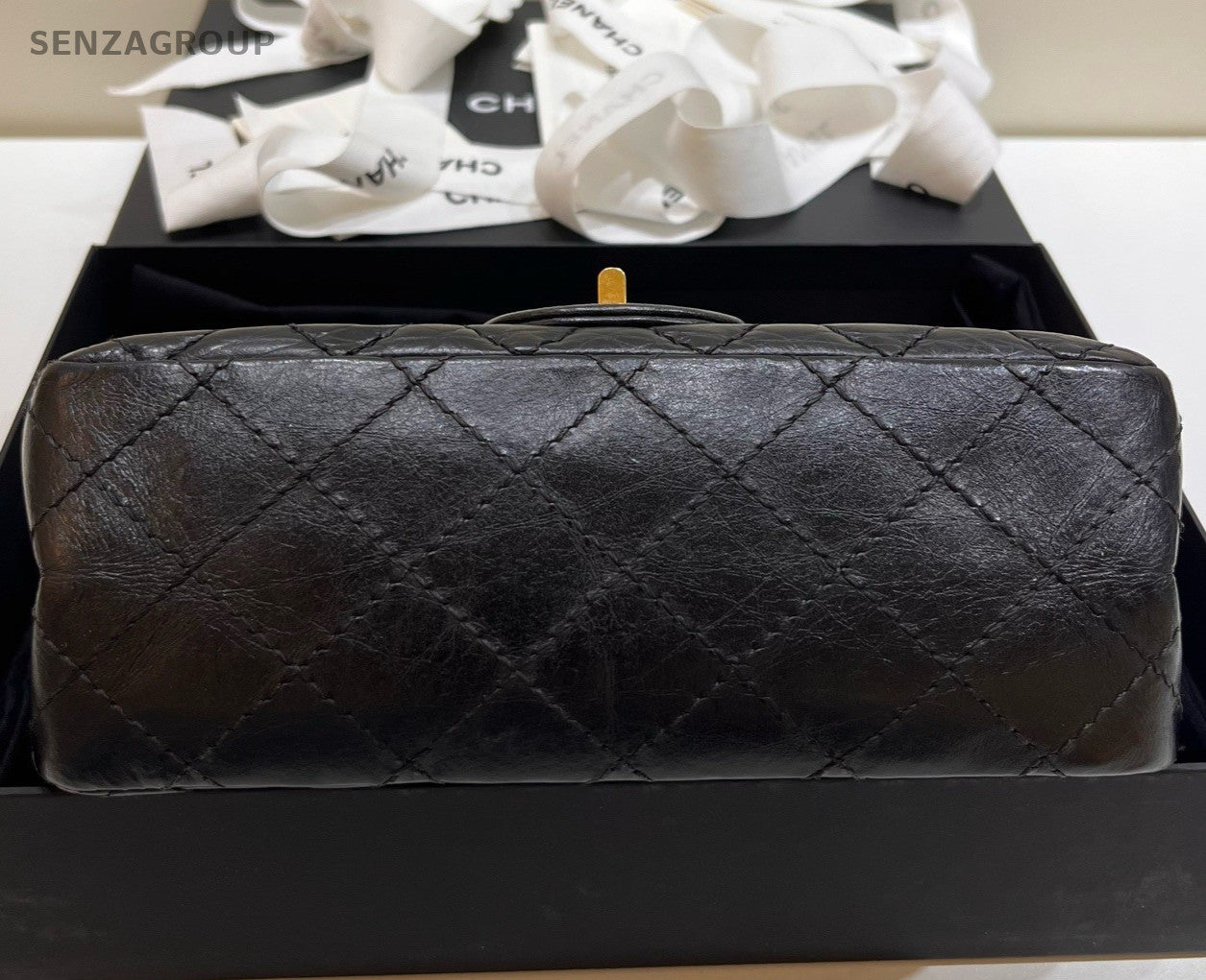 Chanel Calfskin Mini Chain Crossbody Shoulder Bag Black Gold Used Women Classic