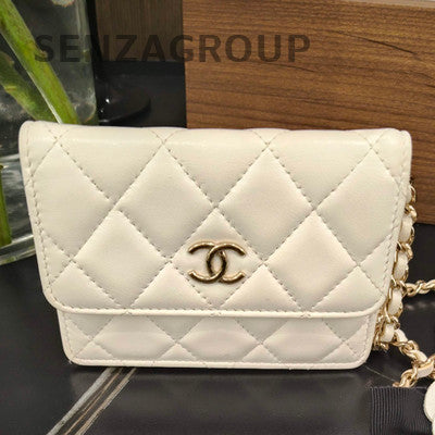 Chanel Quilted Chain Shoulder Crossbody Bag White Gold Classic Fashion