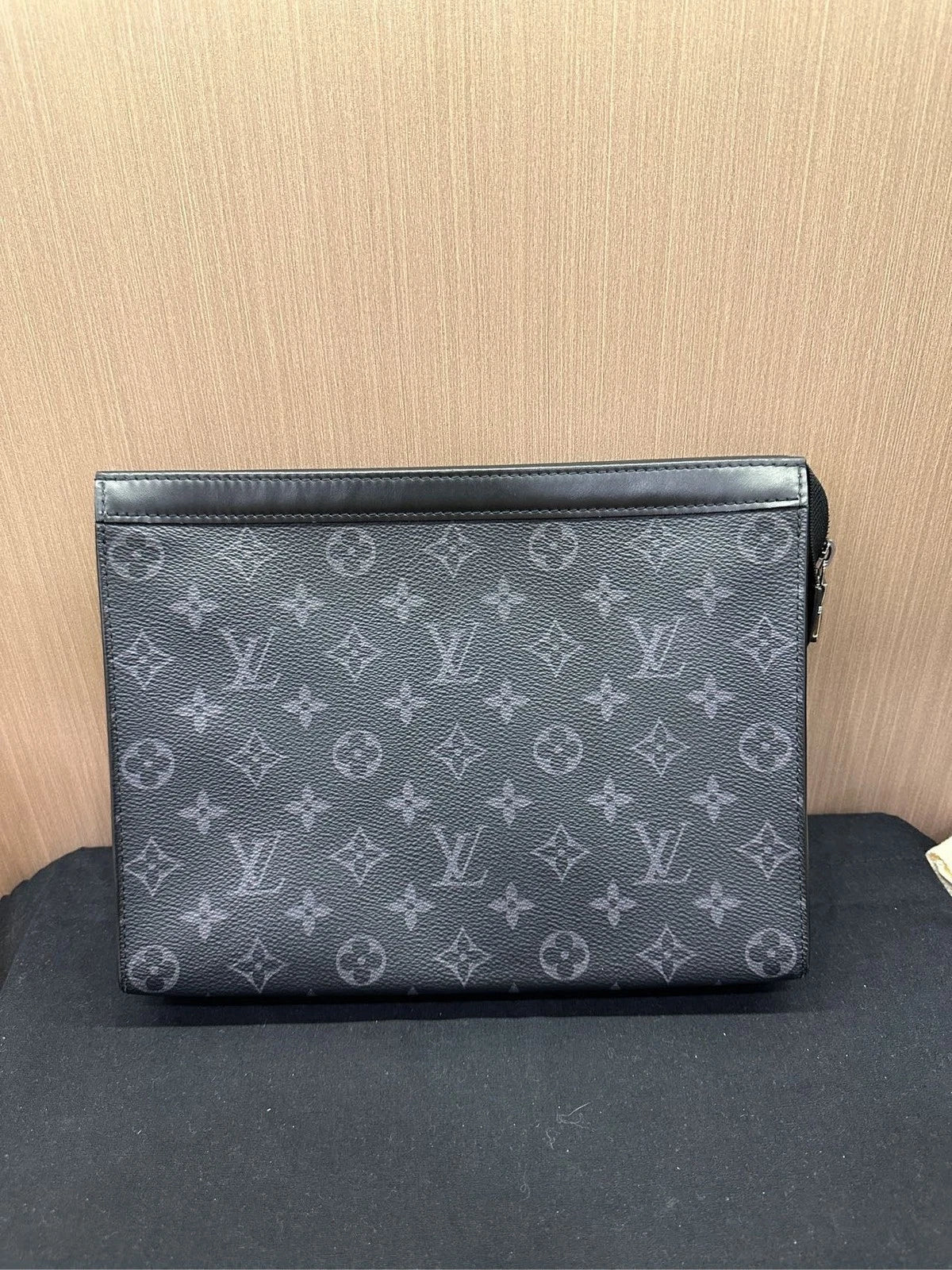 Louis Vuitton Black Epi Clutch Voyage For Women