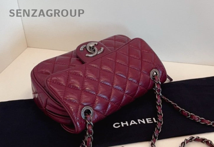 CHANEL Easy coco Bordeaux wine red calfskin Chain Shoulder bag Women Classic
