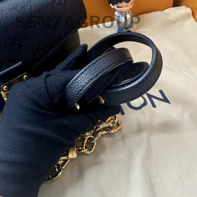 LV Black Gold All Leather Messenger Chain Crossbody Bag Women Fashion