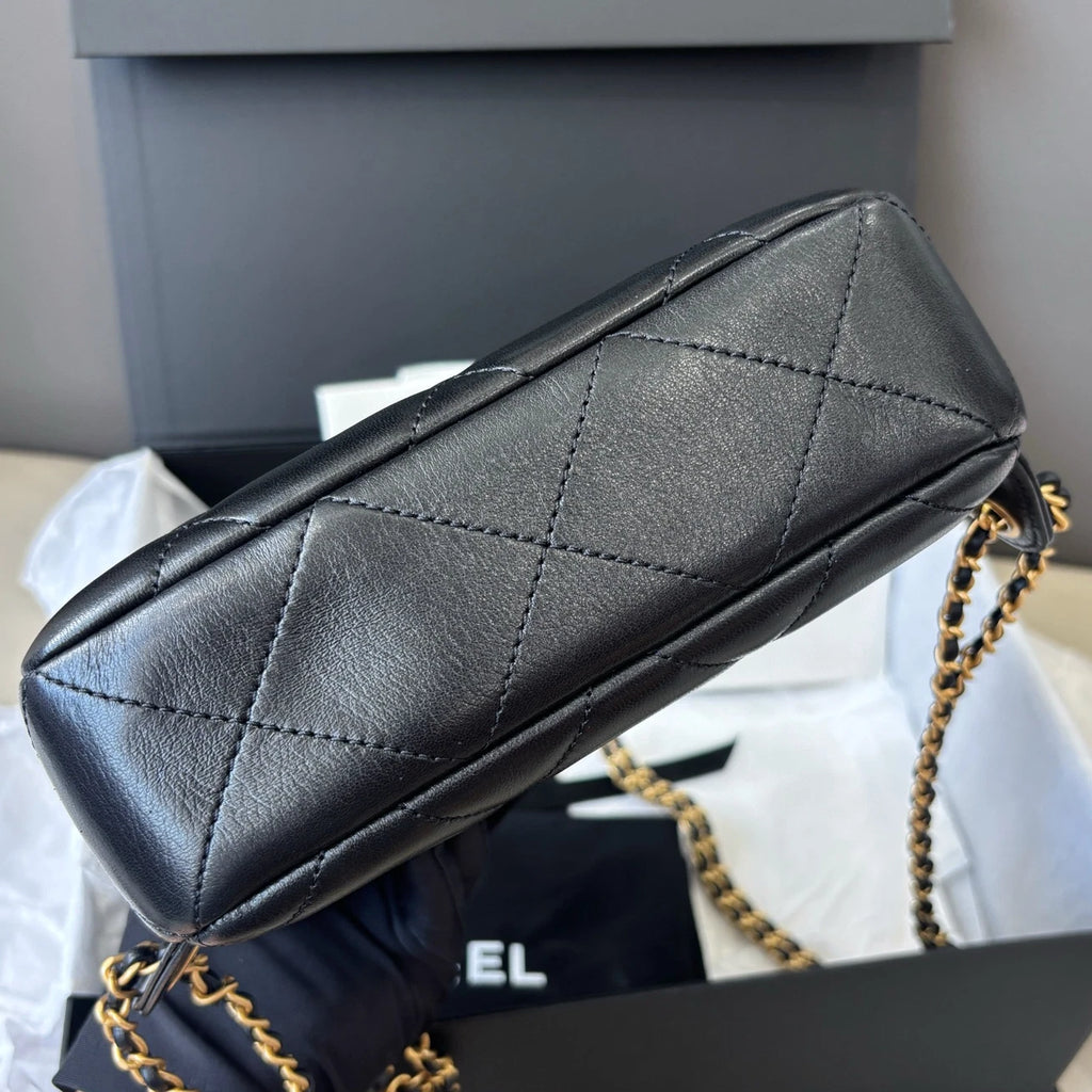 Excellent Chanel Ado Lambskin Gold Chain Black Diamond Backpack Chip Version