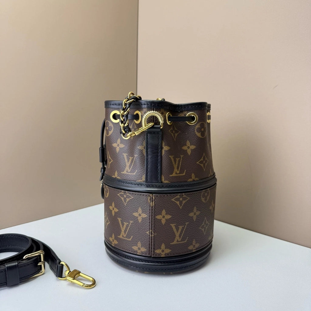 Louis Vuitton Canvas Canoe Bucket Bag Dual Strap Chip Version For Women