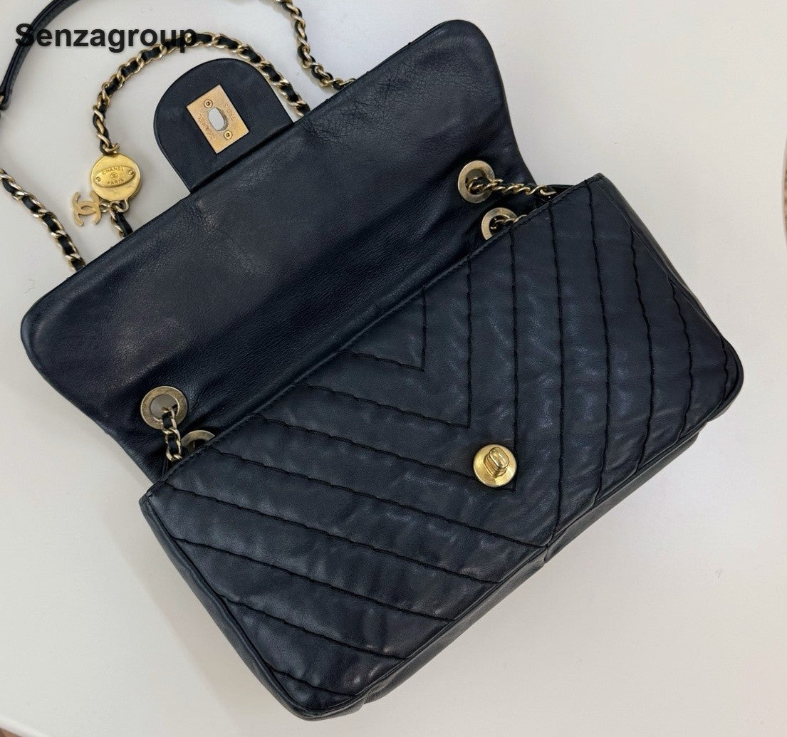 Chanel Classic Flap PM Calfskin Chain Shoulder Bag Crossbody Black Gold Women